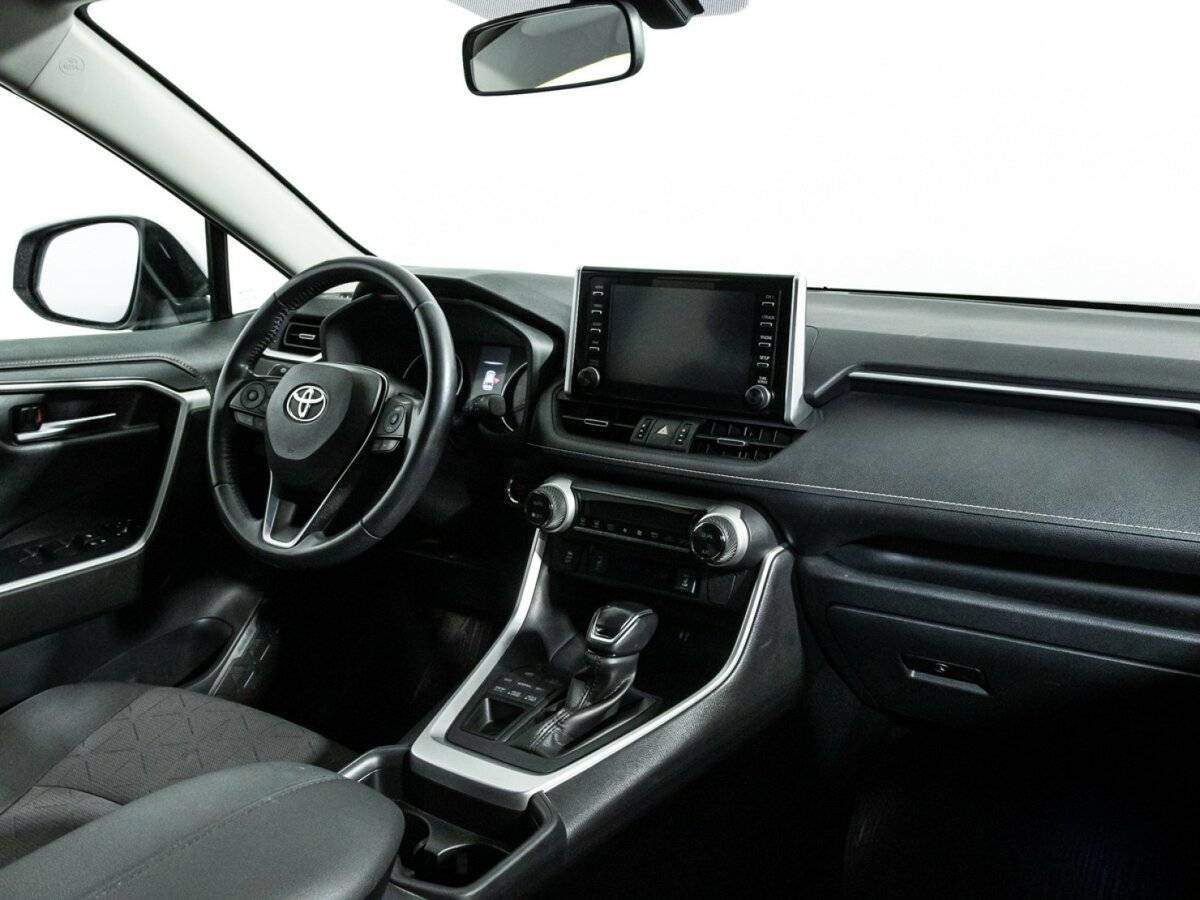Купить Toyota RAV4 с пробегом. Фото: #8