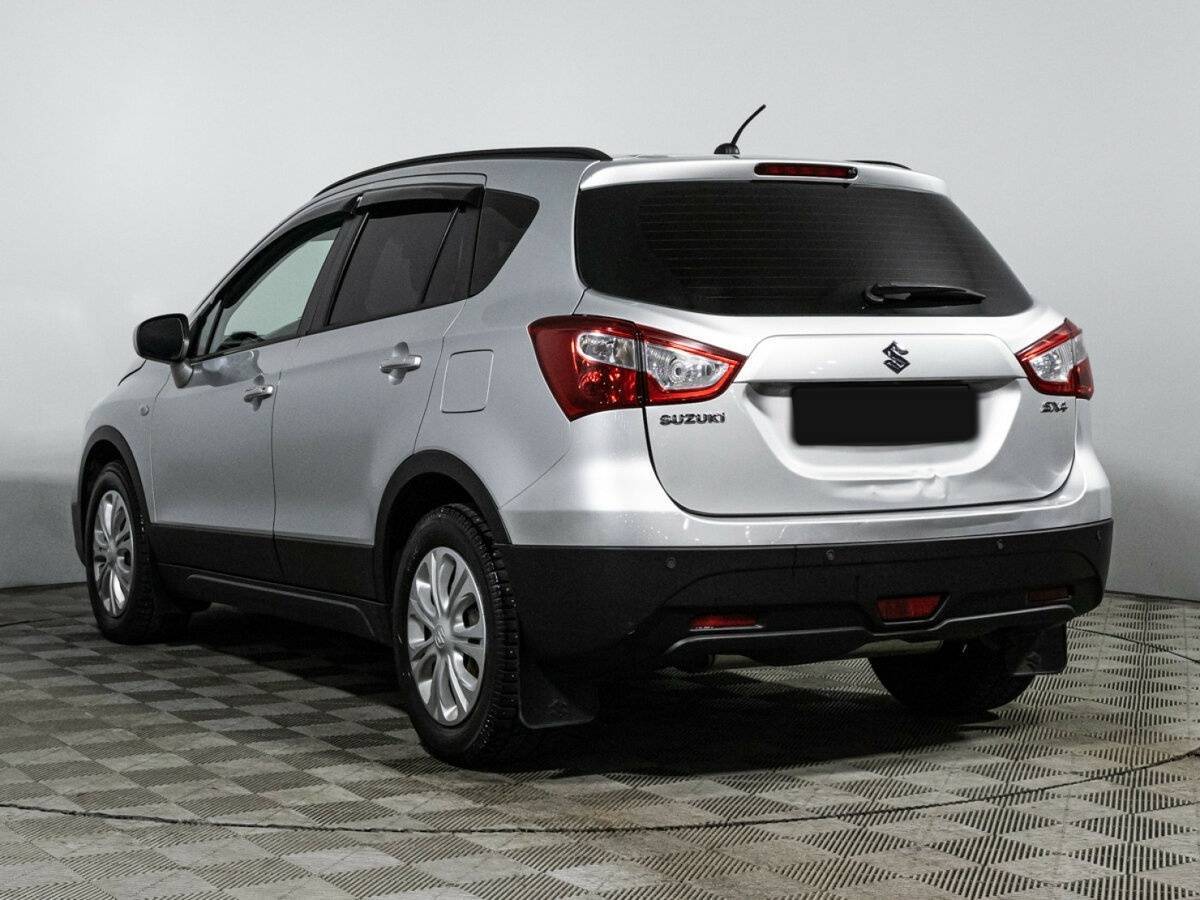 Продажа Б/У Сузуки С-Икс4. Фото: #6