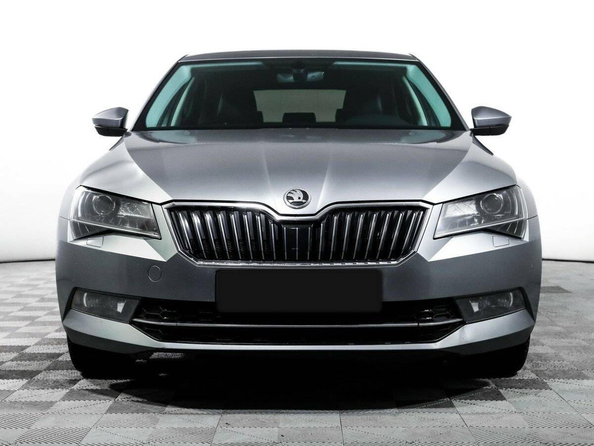 Купить Skoda Superb с пробегом. Фото: #1