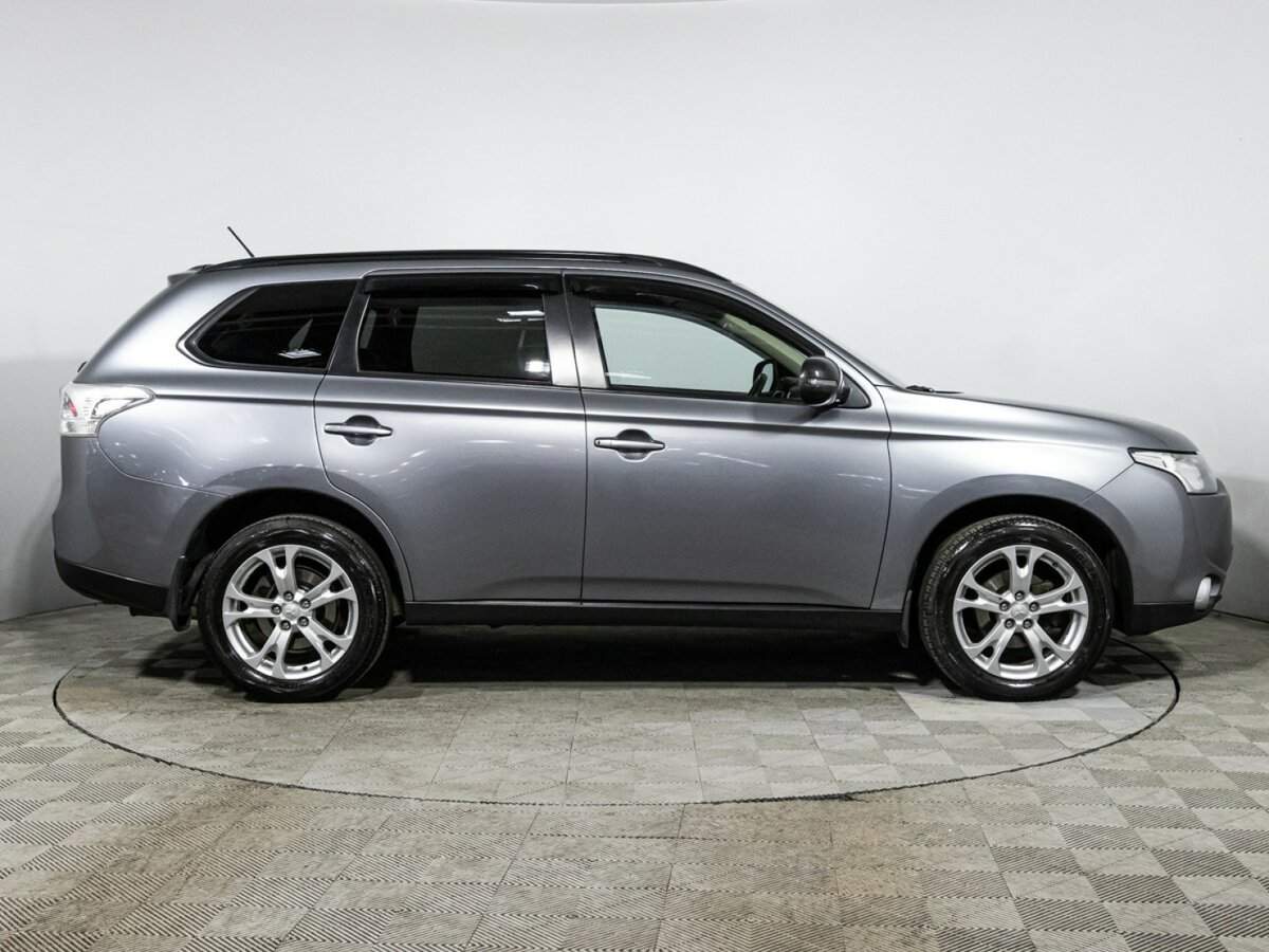 Продажа Б/У Митсубиши Оутлэндер. Фото: #3