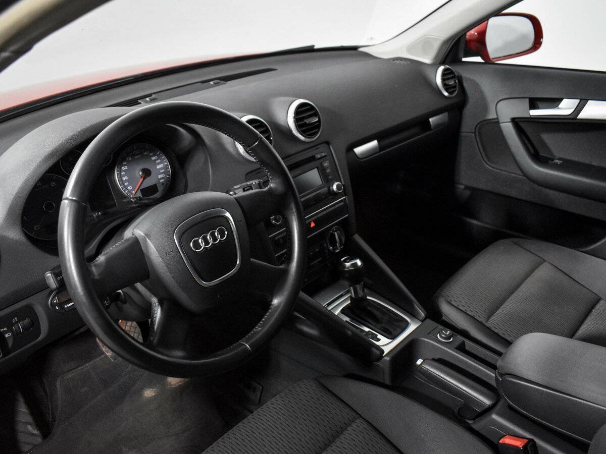 Купить Audi A3 с пробегом. Фото: #8