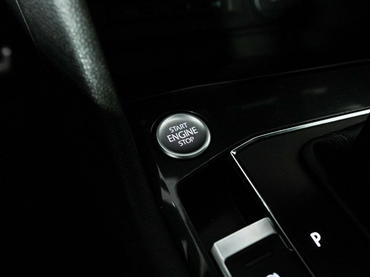 Купить Volkswagen Tiguan с пробегом. Фото: #21