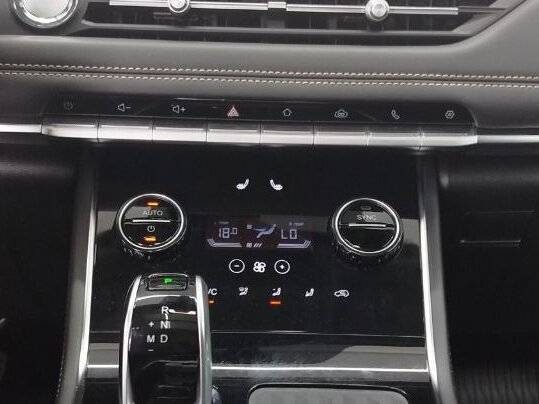 Купить Chery Tiggo 8 с пробегом. Фото: #10