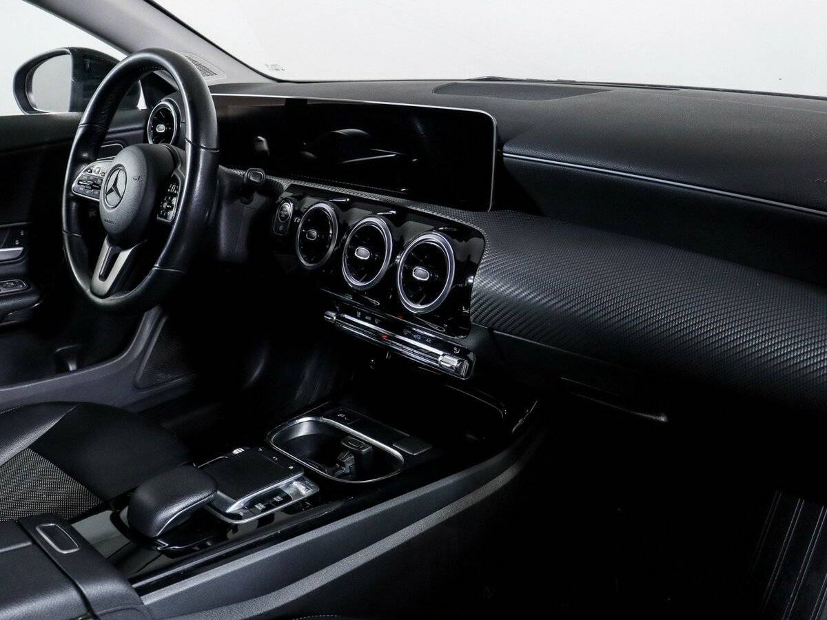 Купить Mercedes-Benz CLA с пробегом. Фото: #8