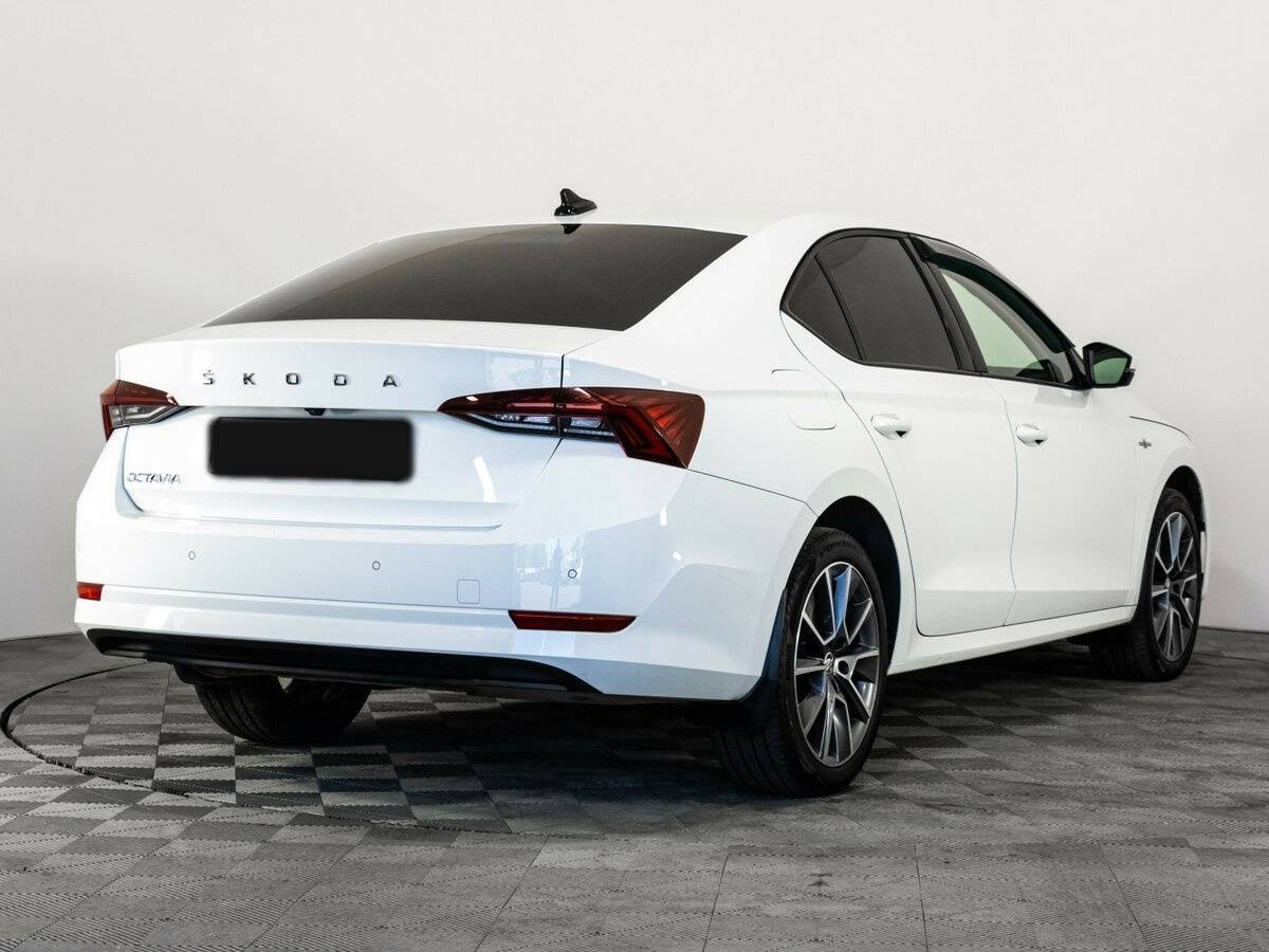 Купить Skoda Octavia с пробегом. Фото: #4