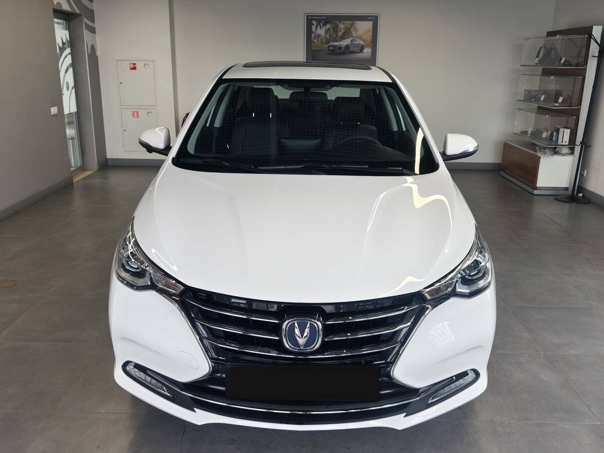 Купить Changan Alsvin с пробегом. Фото: #1