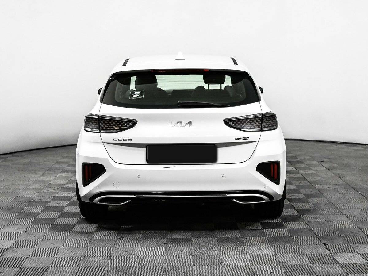 Купить Kia Ceed с пробегом. Фото: #5