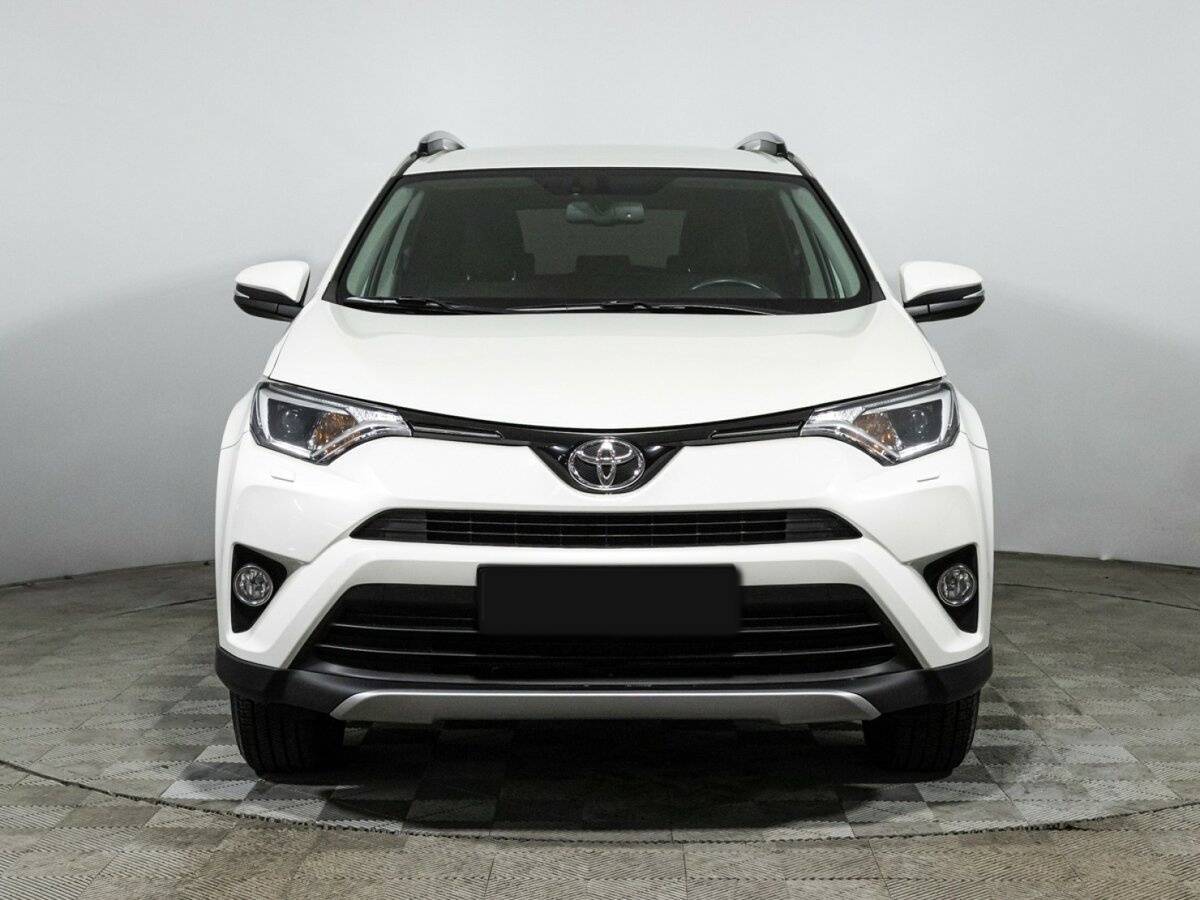 Купить Toyota RAV4 с пробегом. Фото: #1