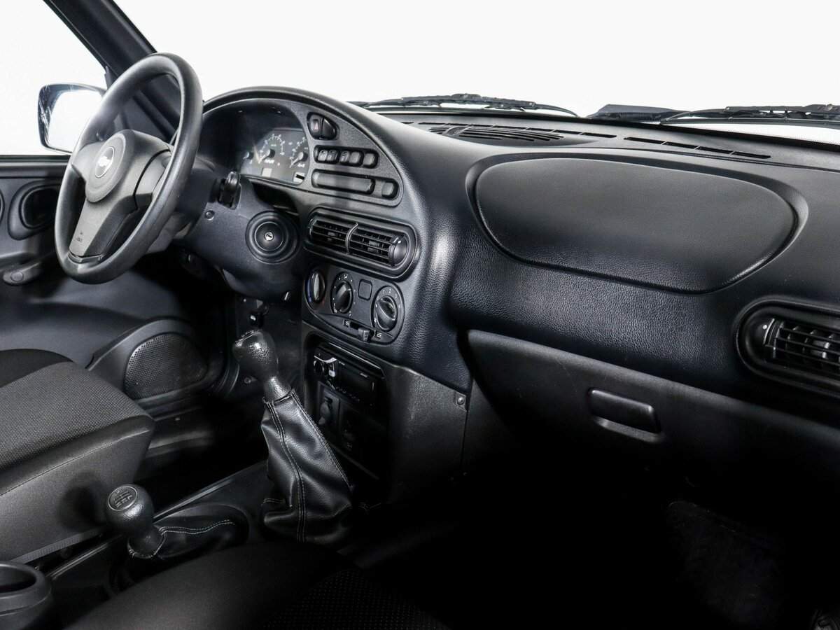 Купить Chevrolet Niva с пробегом. Фото: #5