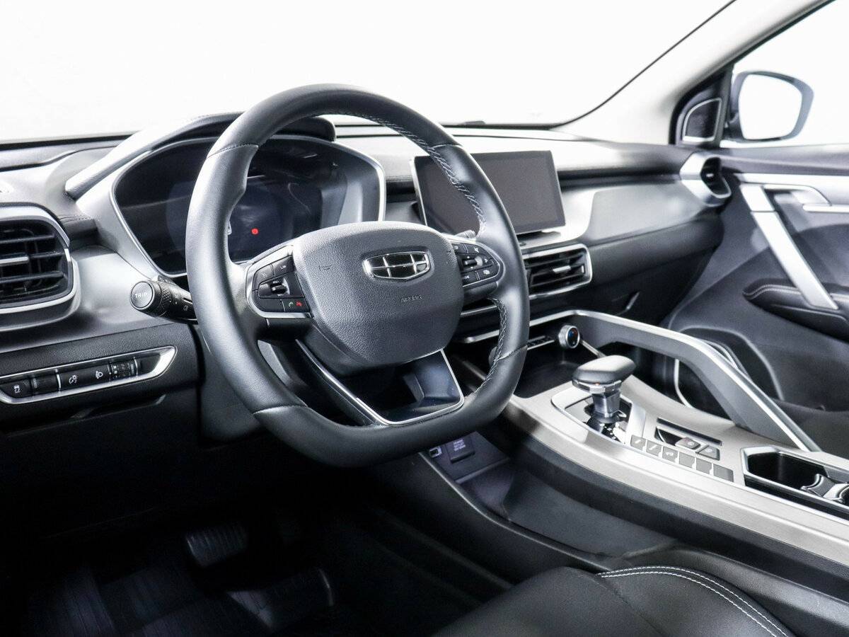 Купить Geely Coolray с пробегом. Фото: #10