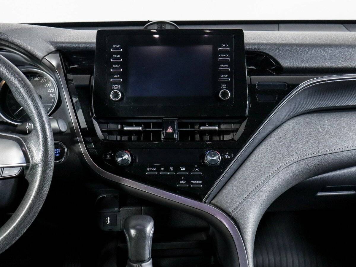 Купить Toyota Camry с пробегом. Фото: #9