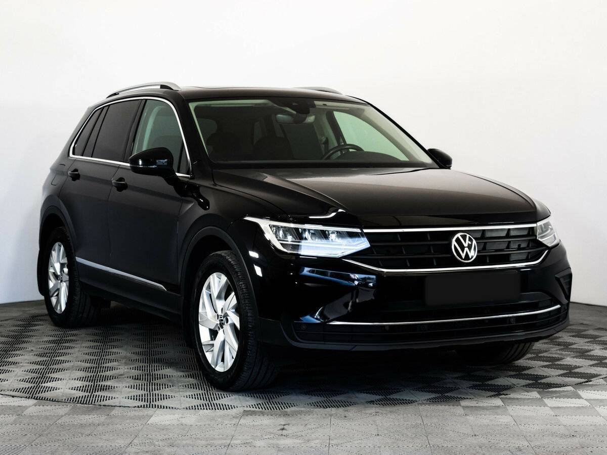 Купить Volkswagen Tiguan с пробегом. Фото: #1