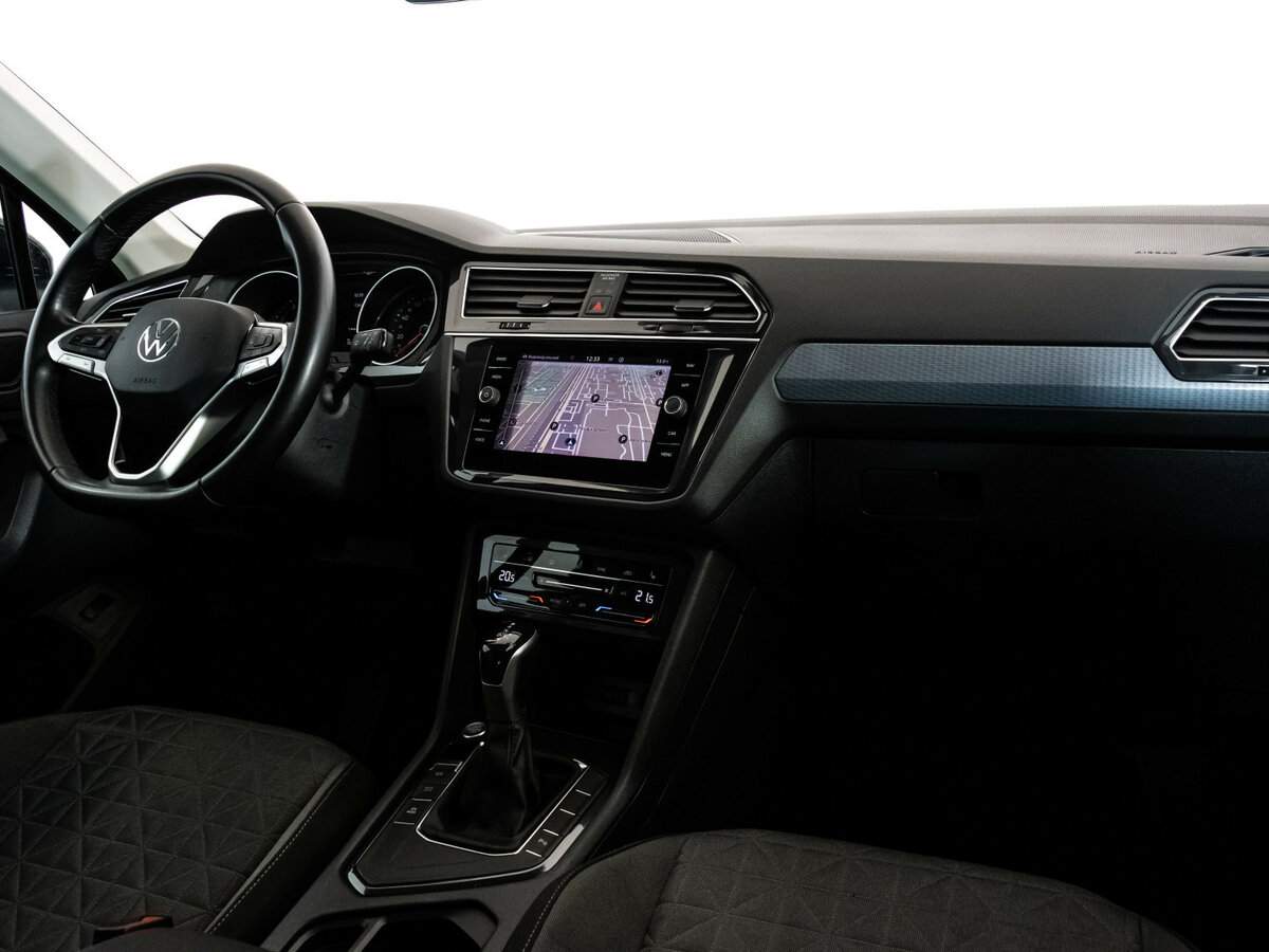 Купить Volkswagen Tiguan с пробегом. Фото: #5