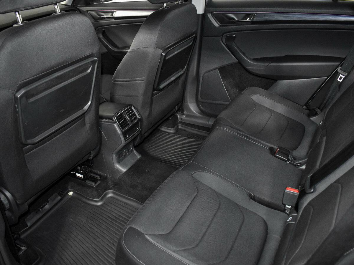 Купить Skoda Kodiaq с пробегом. Фото: #11