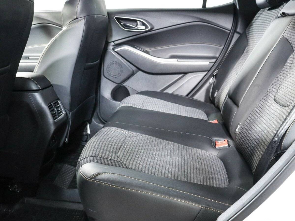 Купить Москвич 3 с пробегом. Фото: #7