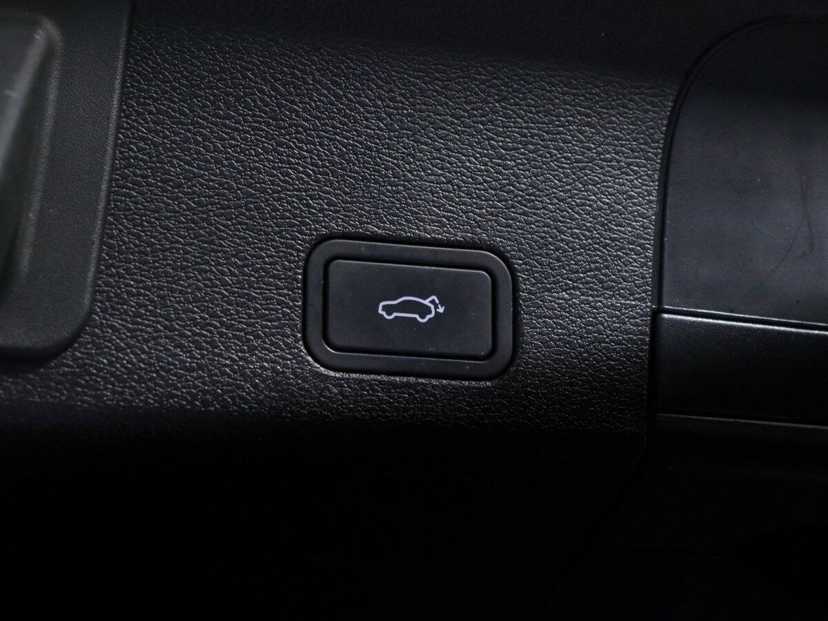 Купить Geely Tugella с пробегом. Фото: #18