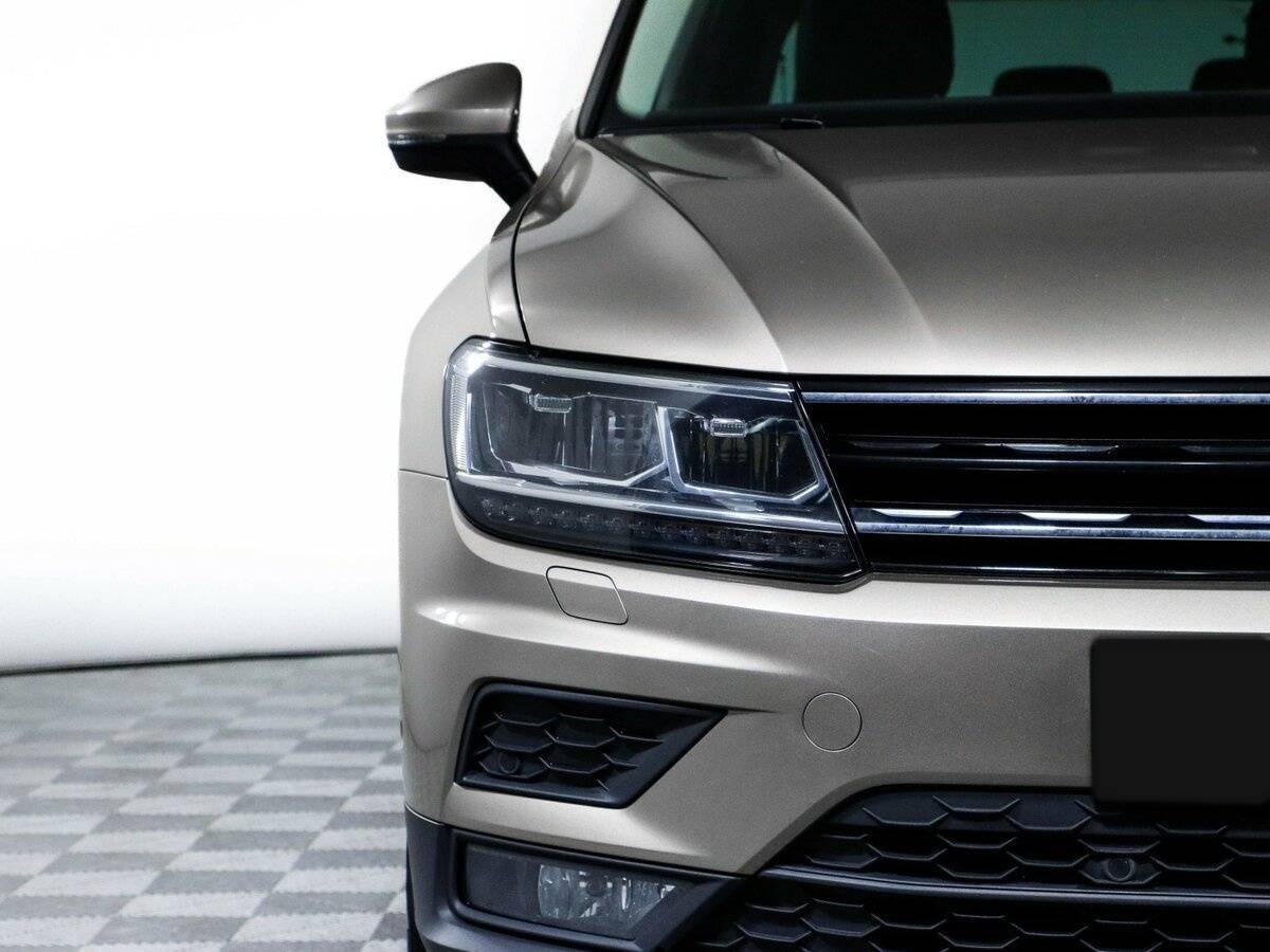 Купить Volkswagen Tiguan с пробегом. Фото: #14