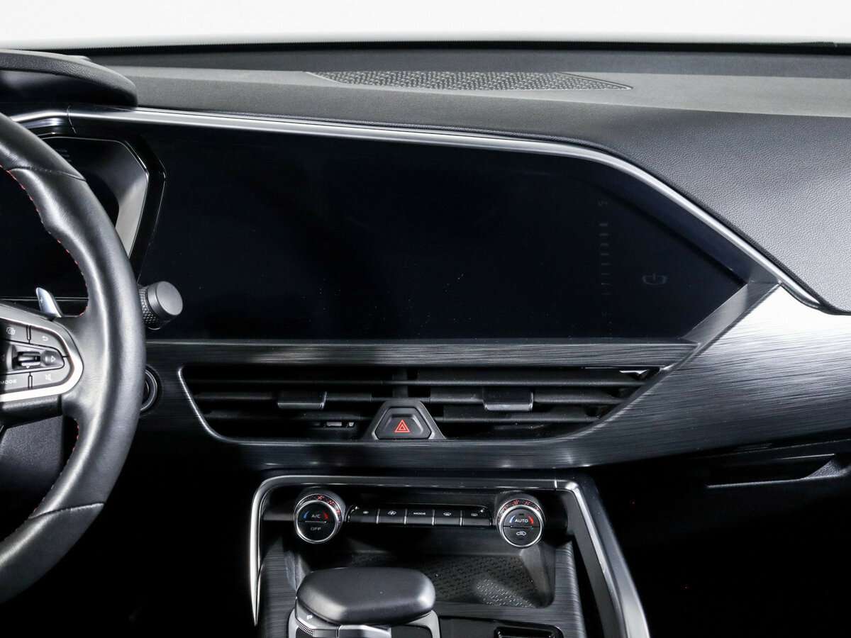 Купить Geely Tugella с пробегом. Фото: #12