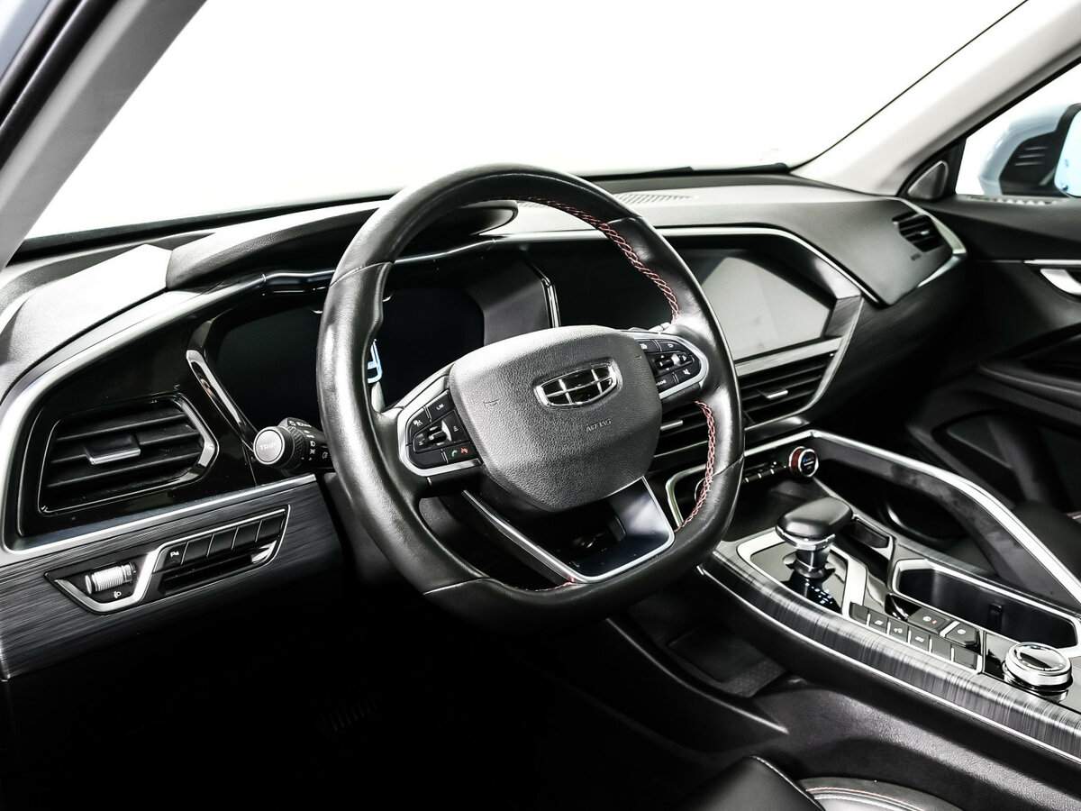 Купить Geely Tugella с пробегом. Фото: #12