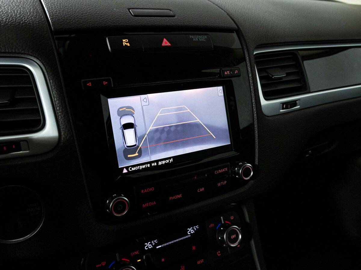 Купить Volkswagen Touareg с пробегом. Фото: #18