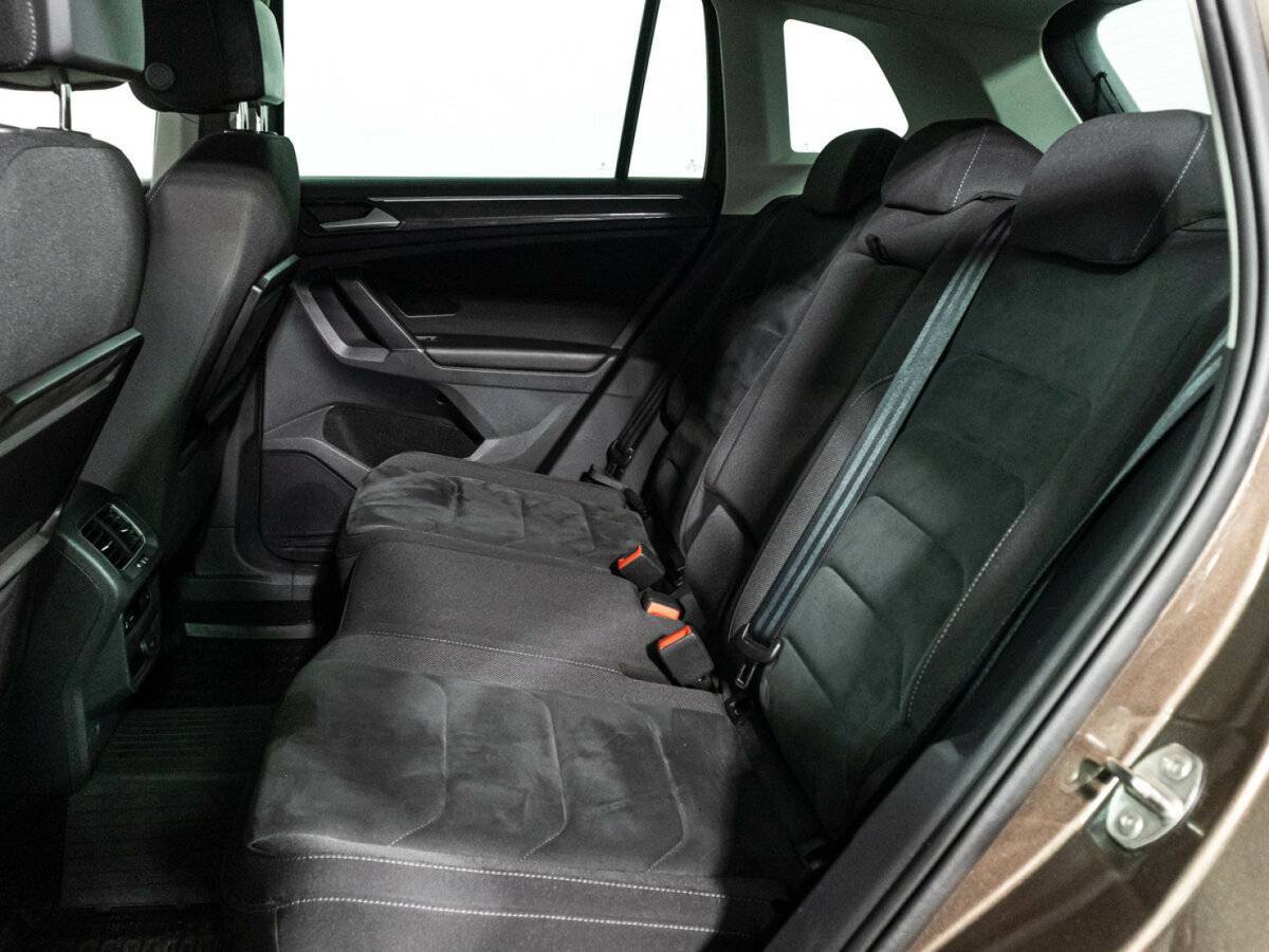Купить Volkswagen Tiguan с пробегом. Фото: #9