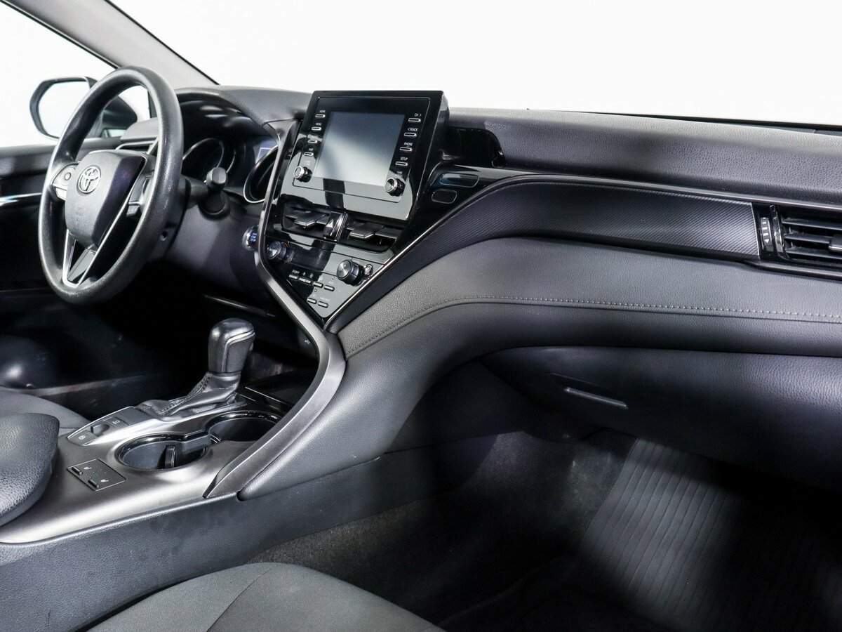 Купить Toyota Camry с пробегом. Фото: #8