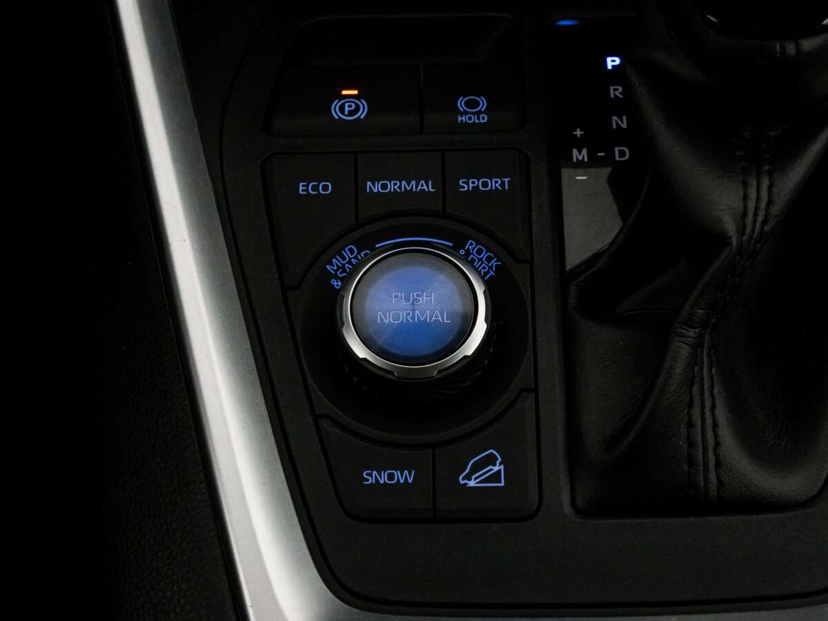 Купить Toyota RAV4 с пробегом. Фото: #12