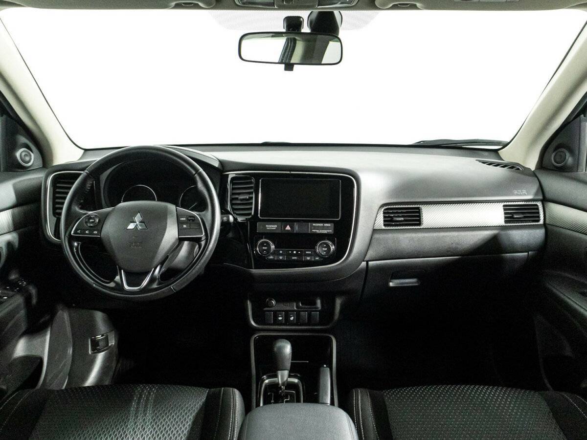 Купить Mitsubishi Outlander с пробегом. Фото: #12