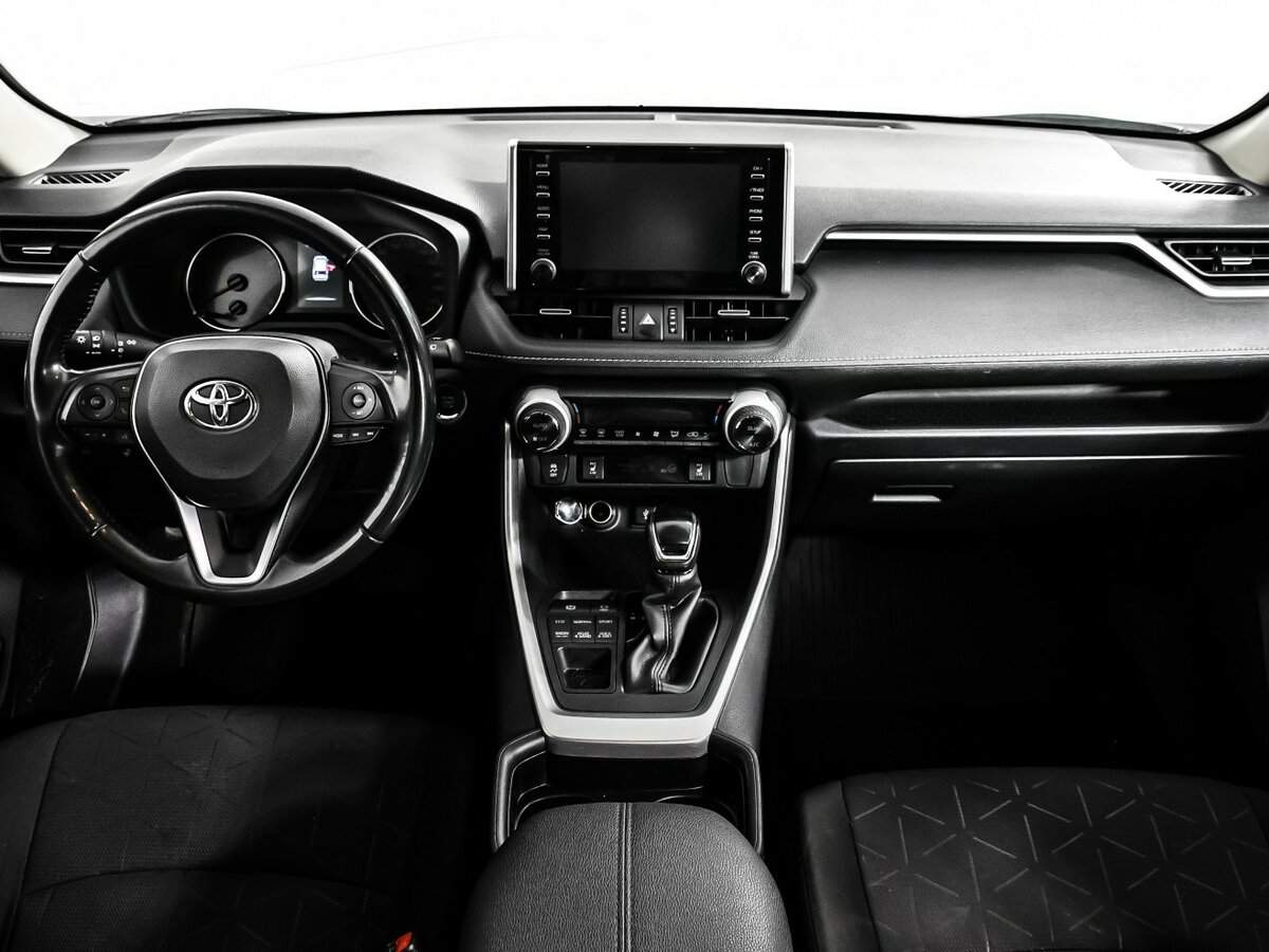 Купить Toyota RAV4 с пробегом. Фото: #11