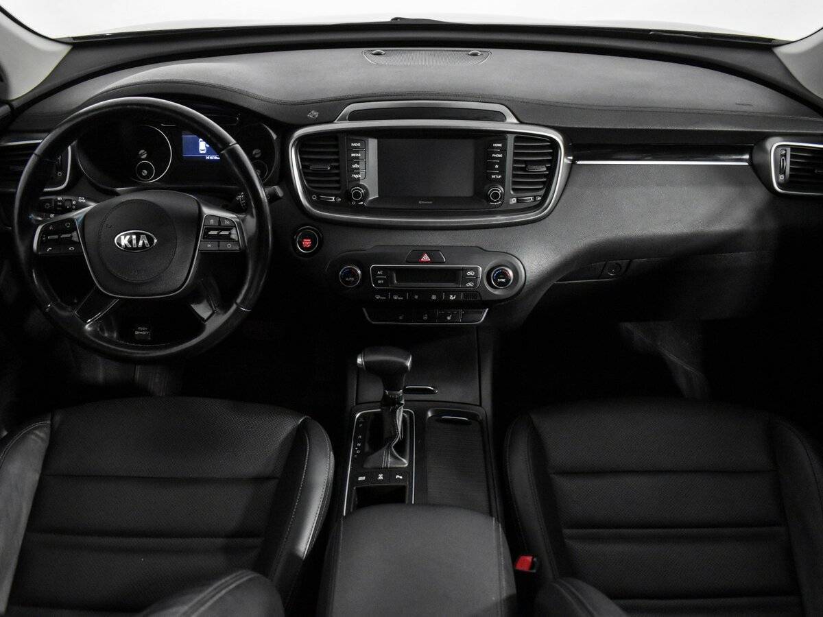 Купить Kia Sorento с пробегом. Фото: #12