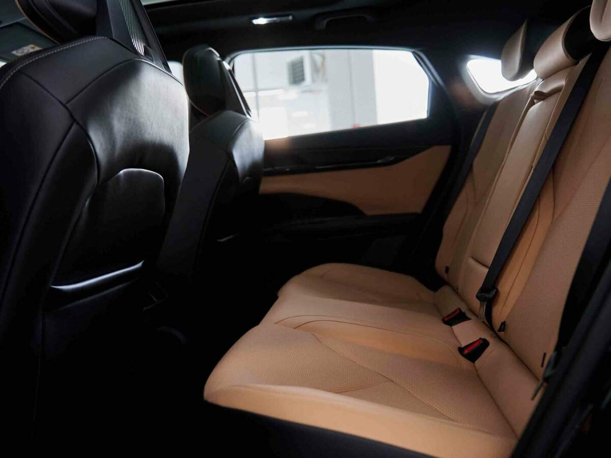 Купить Changan UNI-V с пробегом. Фото: #21