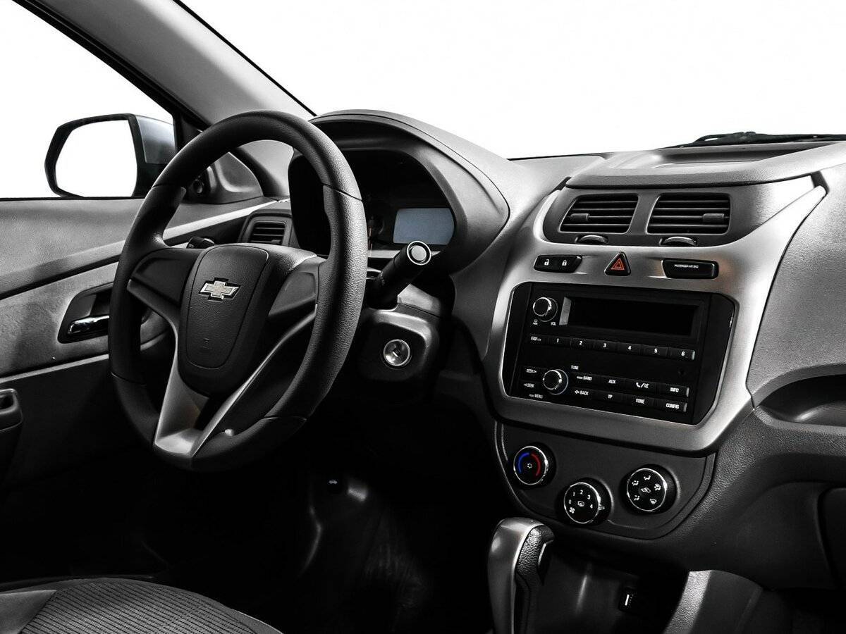 Купить Chevrolet Cobalt с пробегом. Фото: #8
