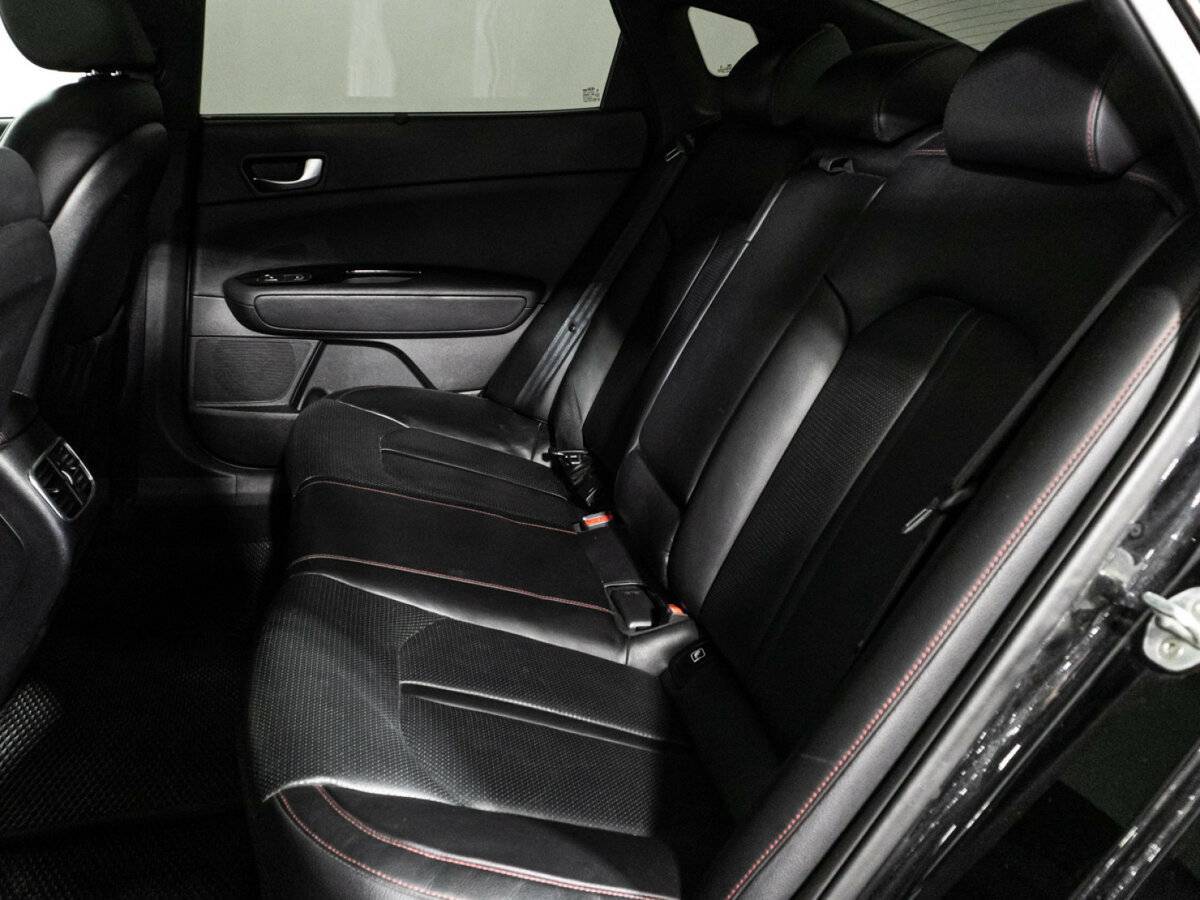 Купить Kia Optima с пробегом. Фото: #9