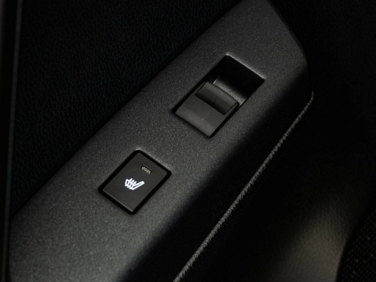 Купить Toyota RAV4 с пробегом. Фото: #13