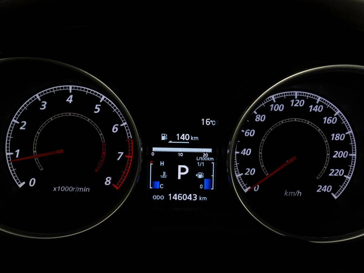 Продажа Б/У Митсубиши АС-Икс. Фото: #12