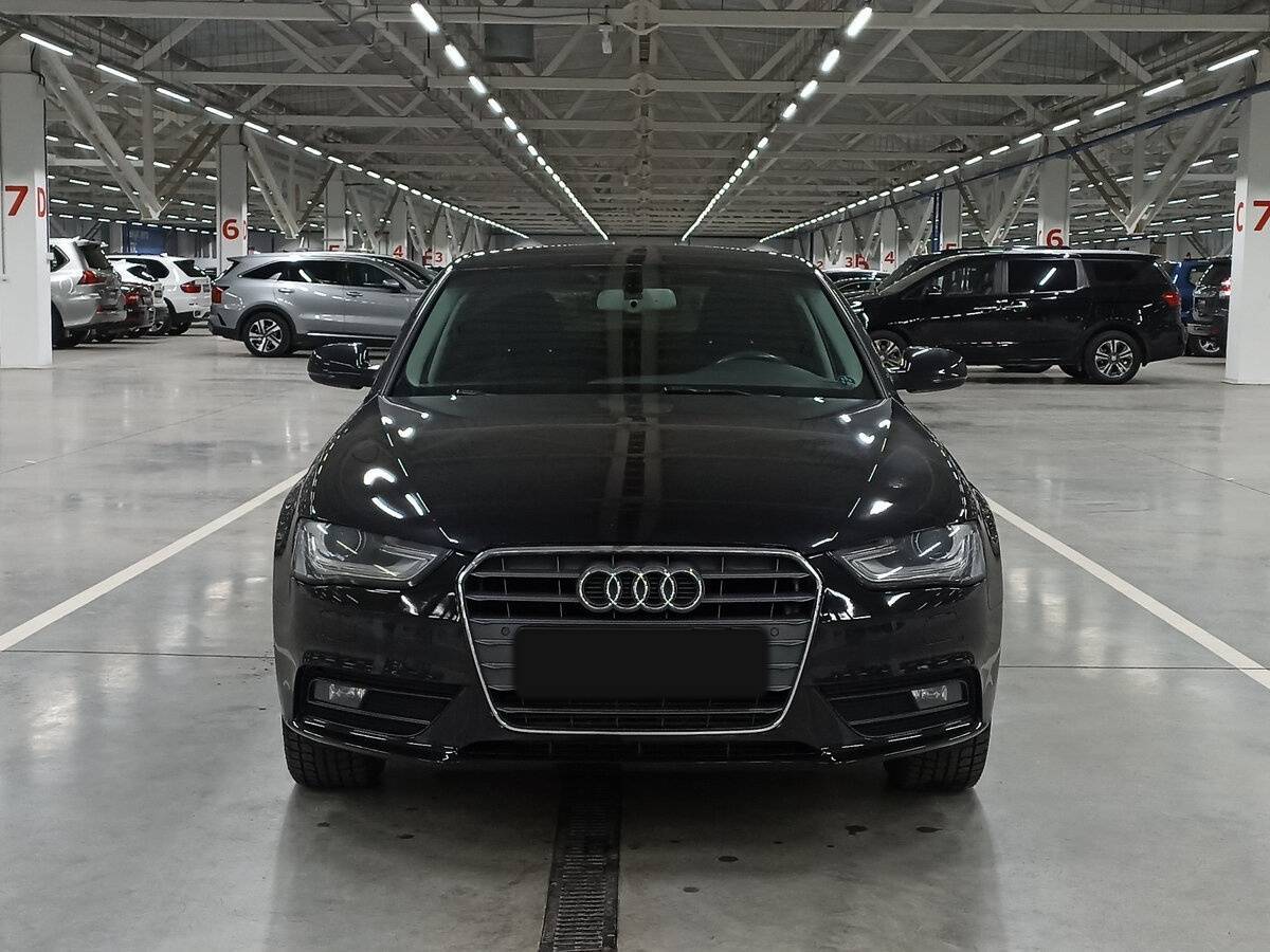 Купить Audi A4 с пробегом. Фото: #1