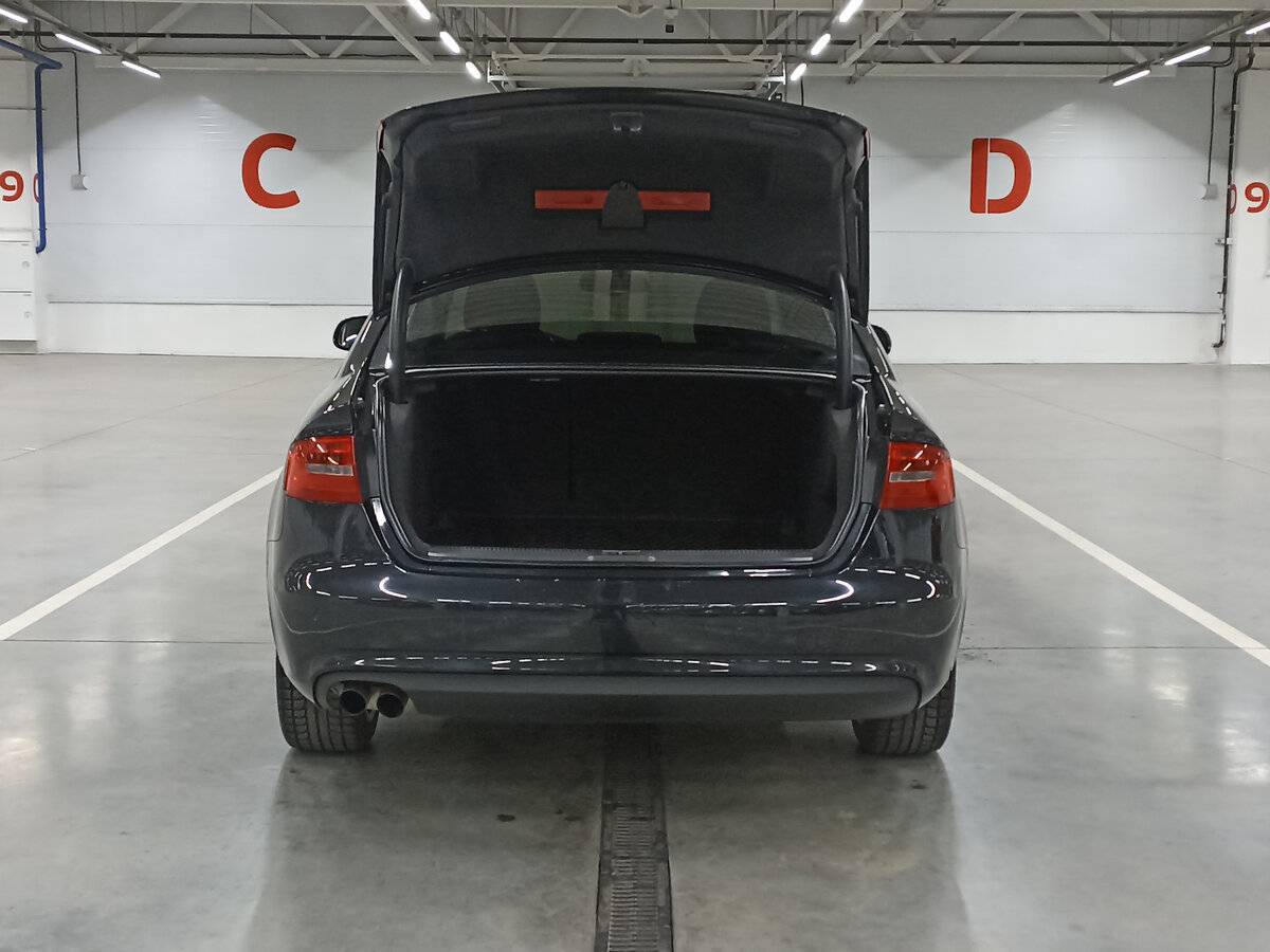 Купить Audi A4 с пробегом. Фото: #9