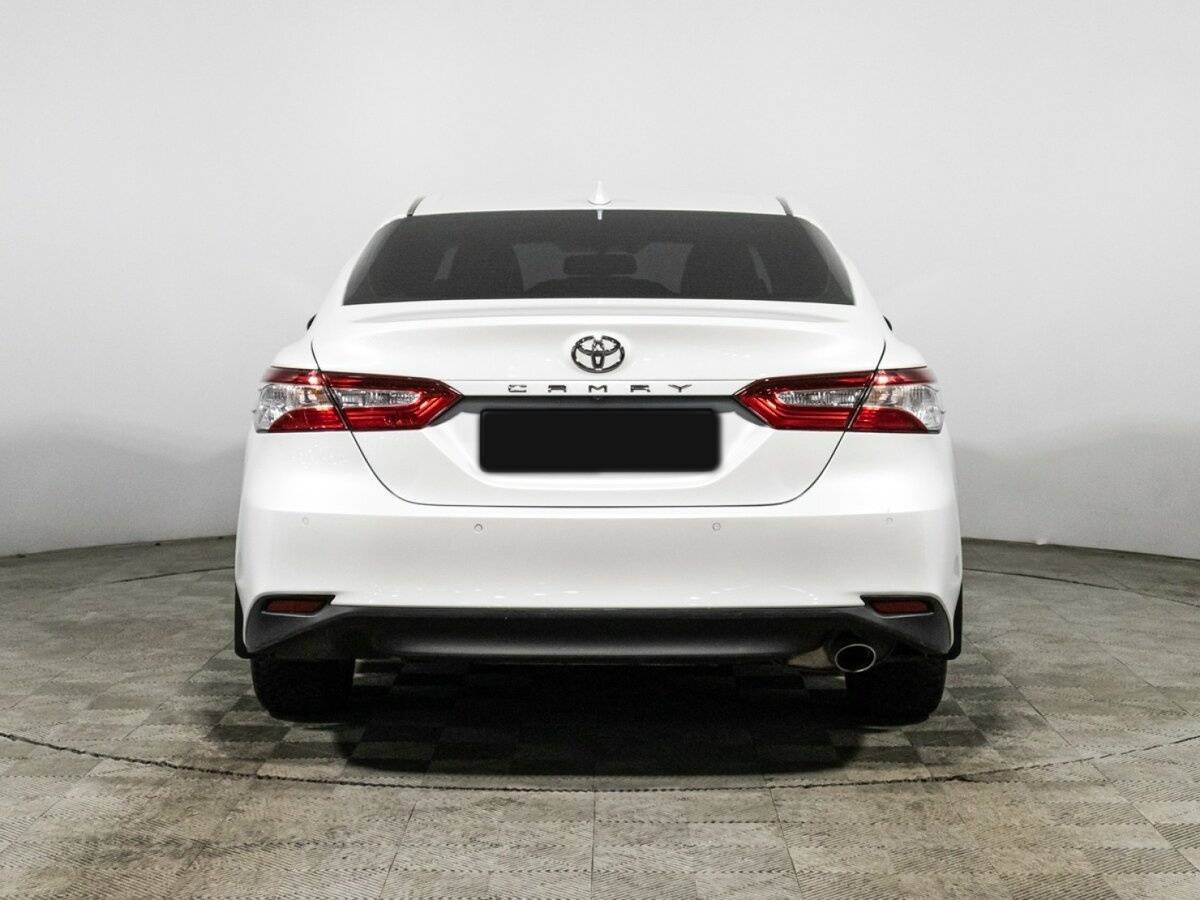 Купить Toyota Camry с пробегом. Фото: #5