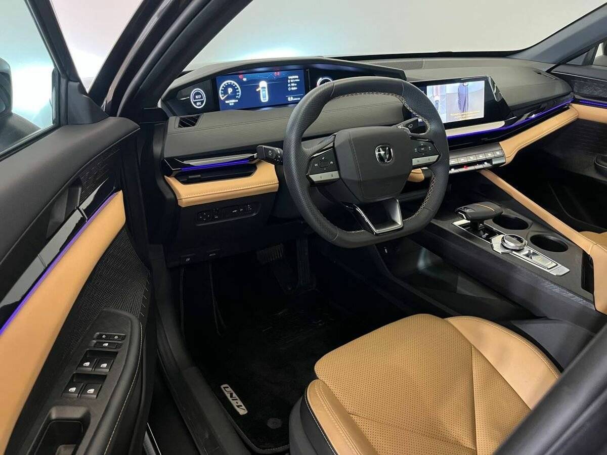 Купить Changan UNI-V с пробегом. Фото: #8