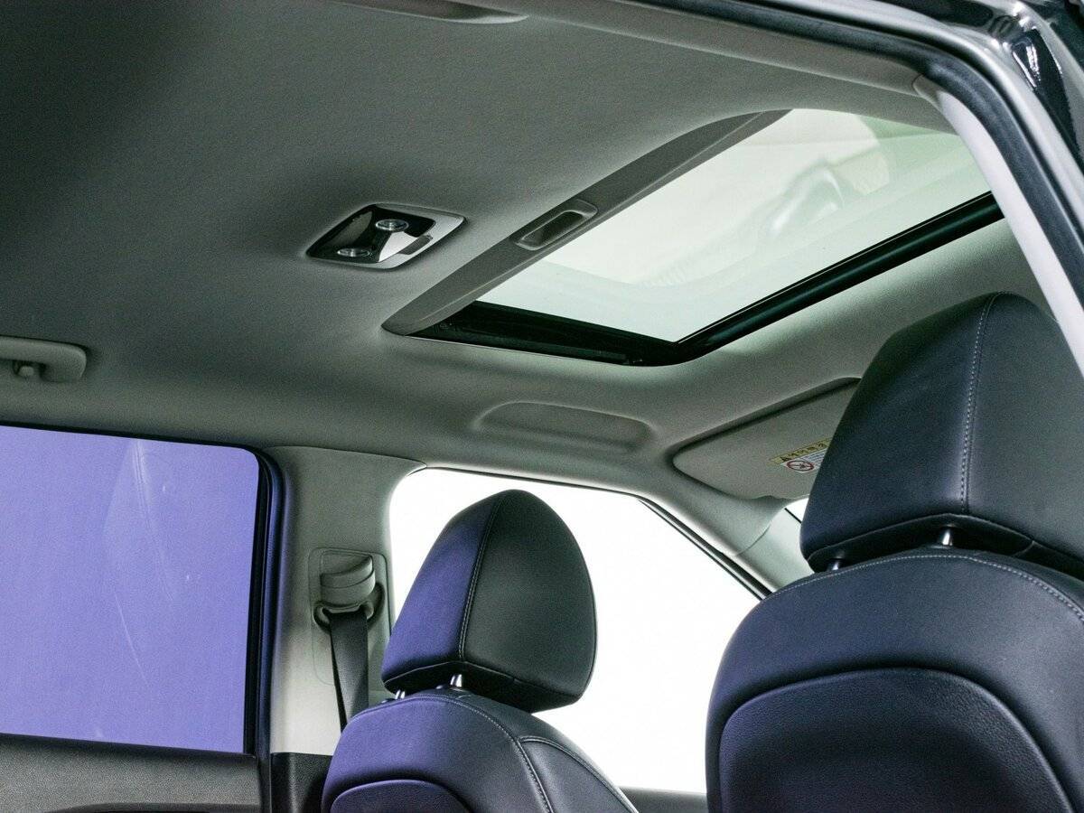 Купить Kia Seltos с пробегом. Фото: #9