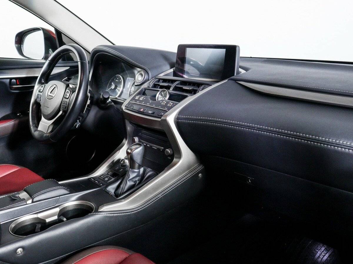 Купить Lexus NX с пробегом. Фото: #5