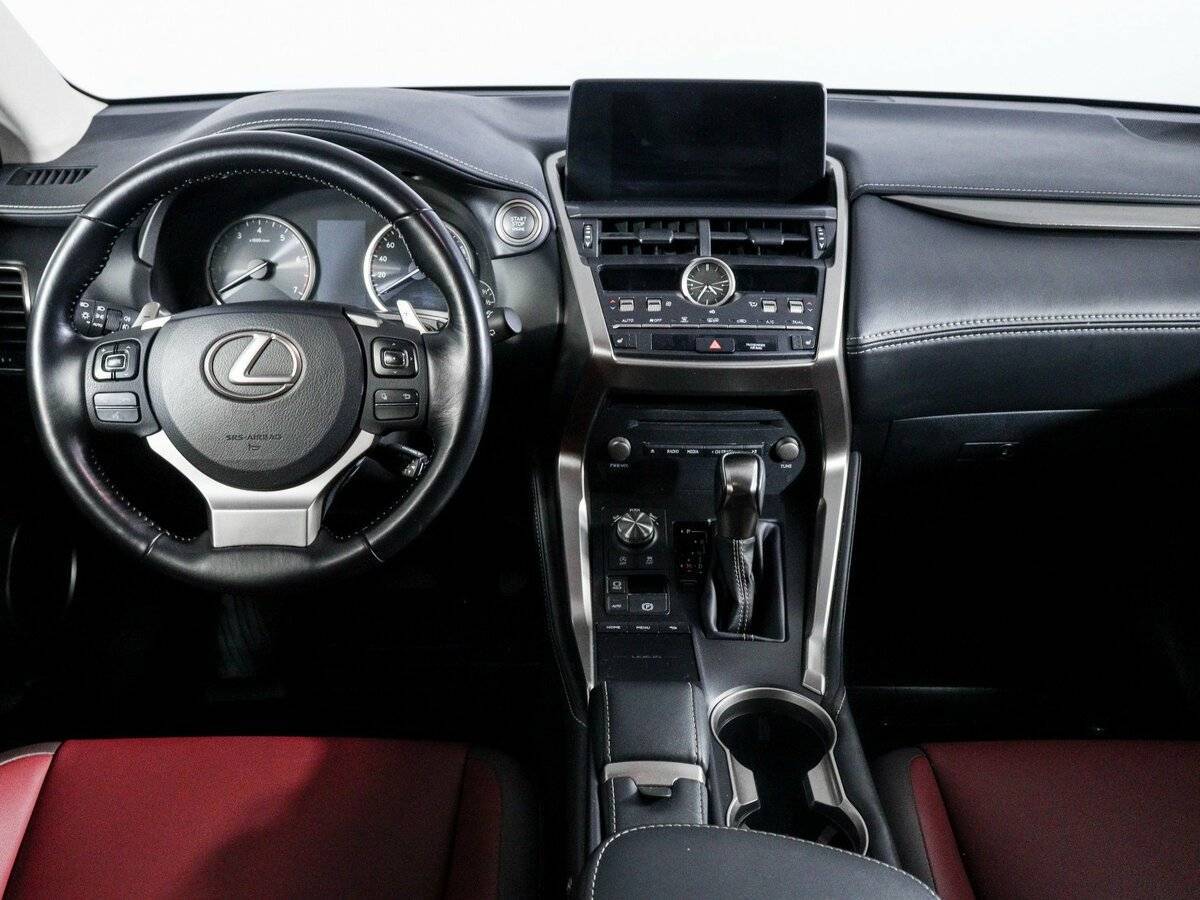 Купить Lexus NX с пробегом. Фото: #8