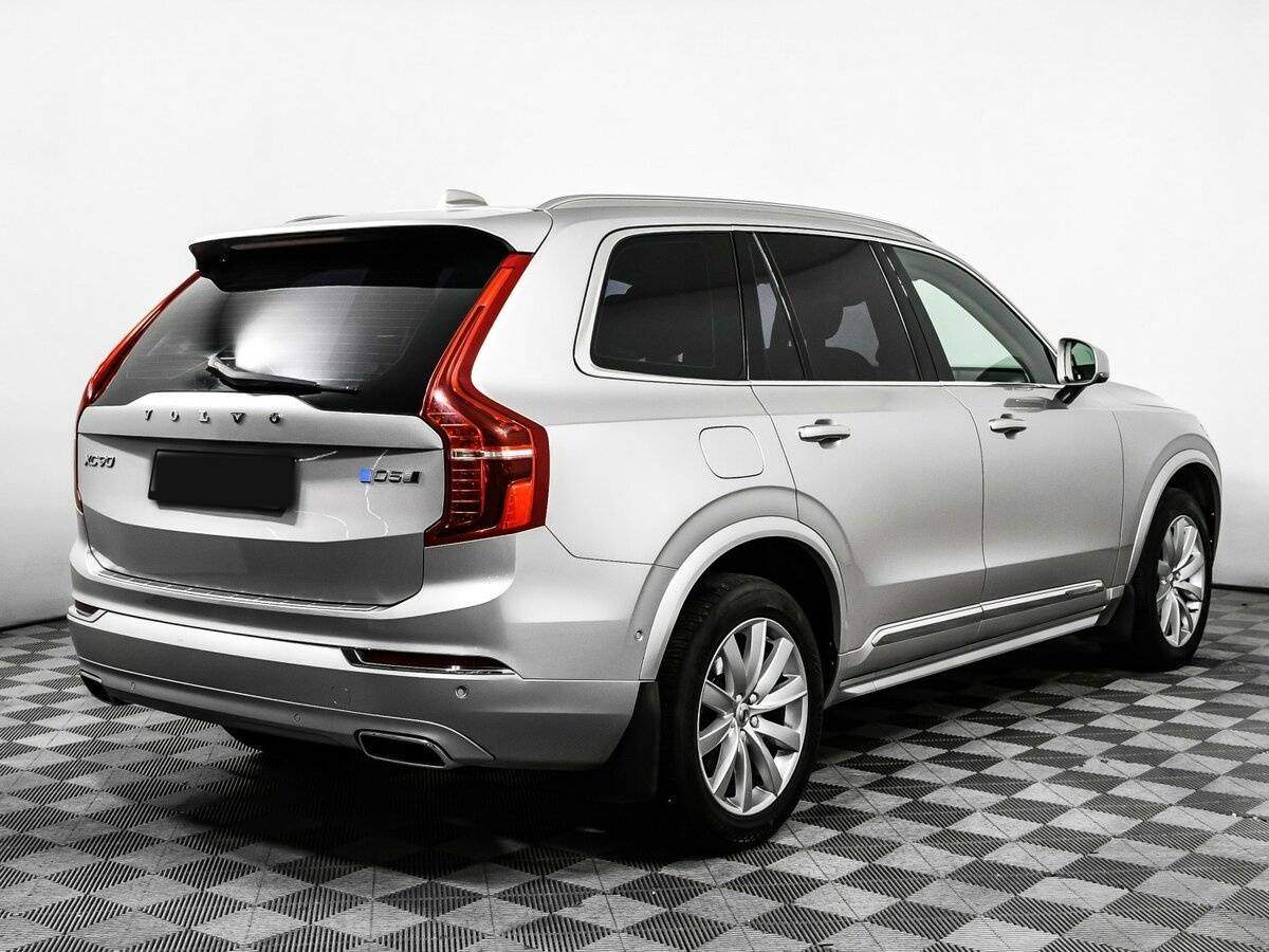 Купить Volvo XC90 с пробегом. Фото: #4