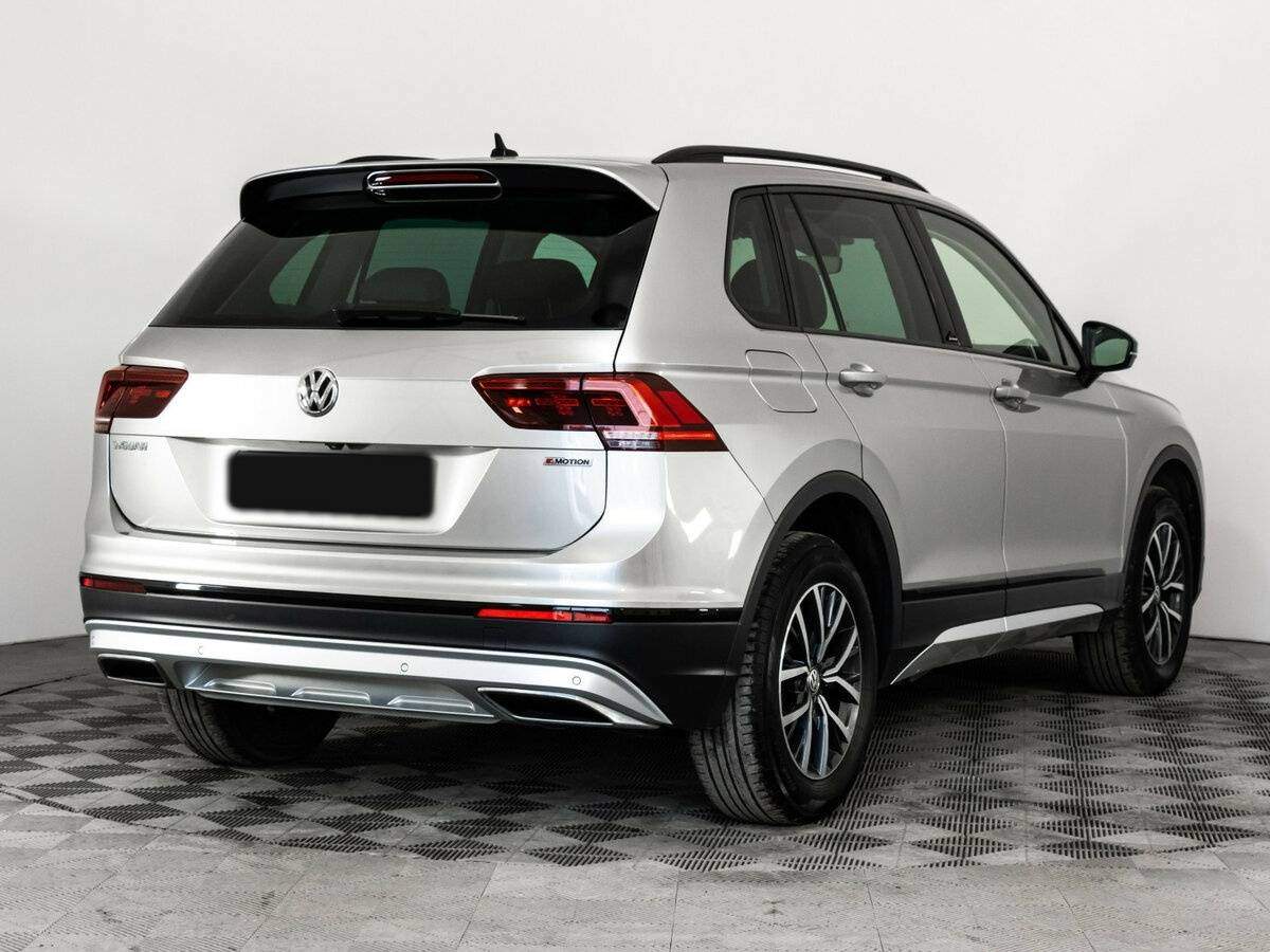 Купить Volkswagen Tiguan с пробегом. Фото: #3