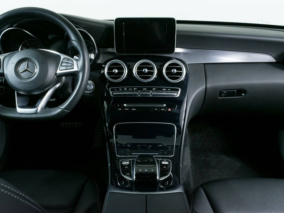 Купить Mercedes-Benz C-Класс с пробегом. Фото: #10