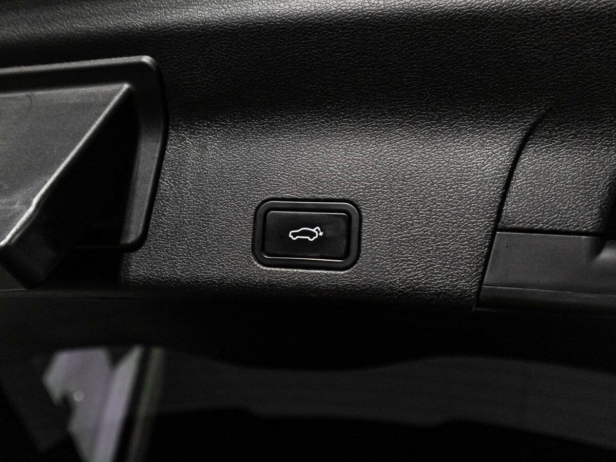 Купить Geely Atlas Pro с пробегом. Фото: #15