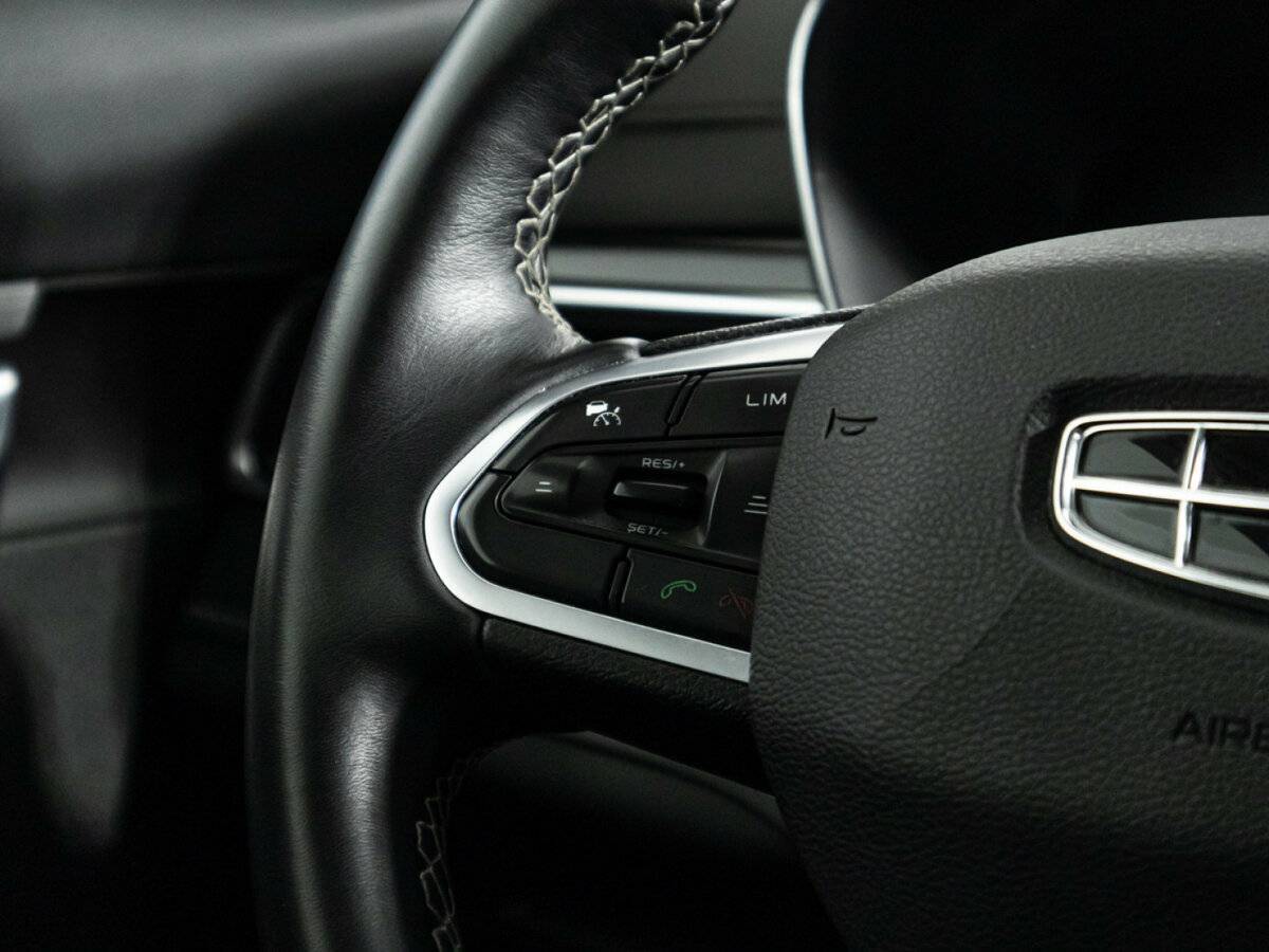 Купить Geely Atlas Pro с пробегом. Фото: #22