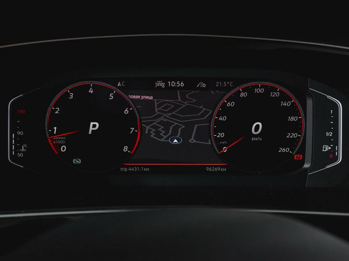 Купить Volkswagen Tiguan с пробегом. Фото: #10