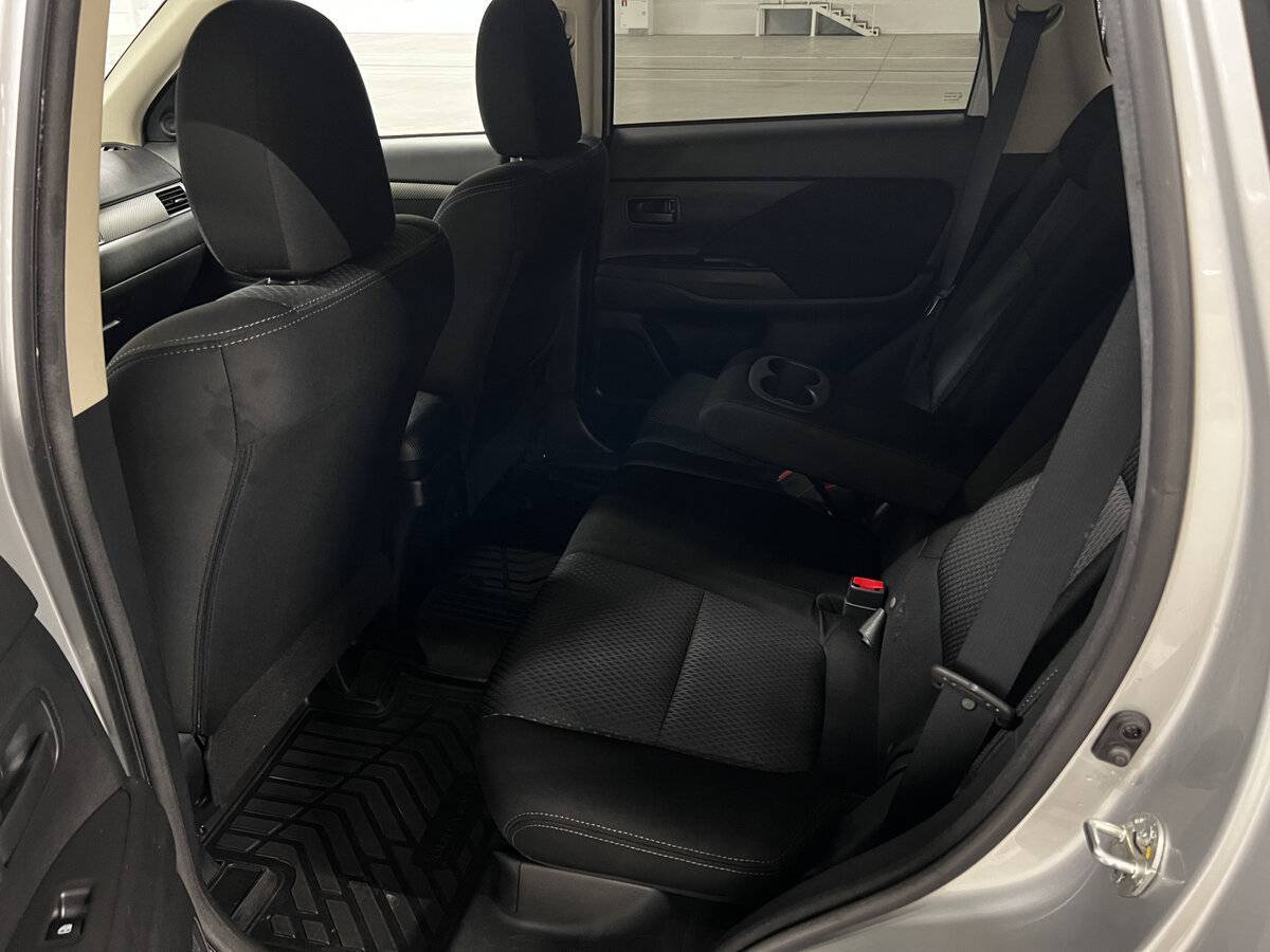 Продажа Б/У Митсубиши Оутлэндер. Фото: #11