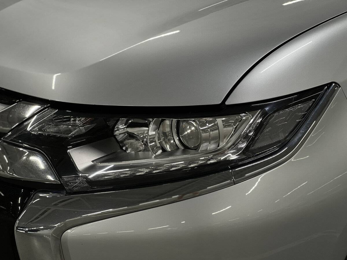 Продажа Б/У Митсубиши Оутлэндер. Фото: #16